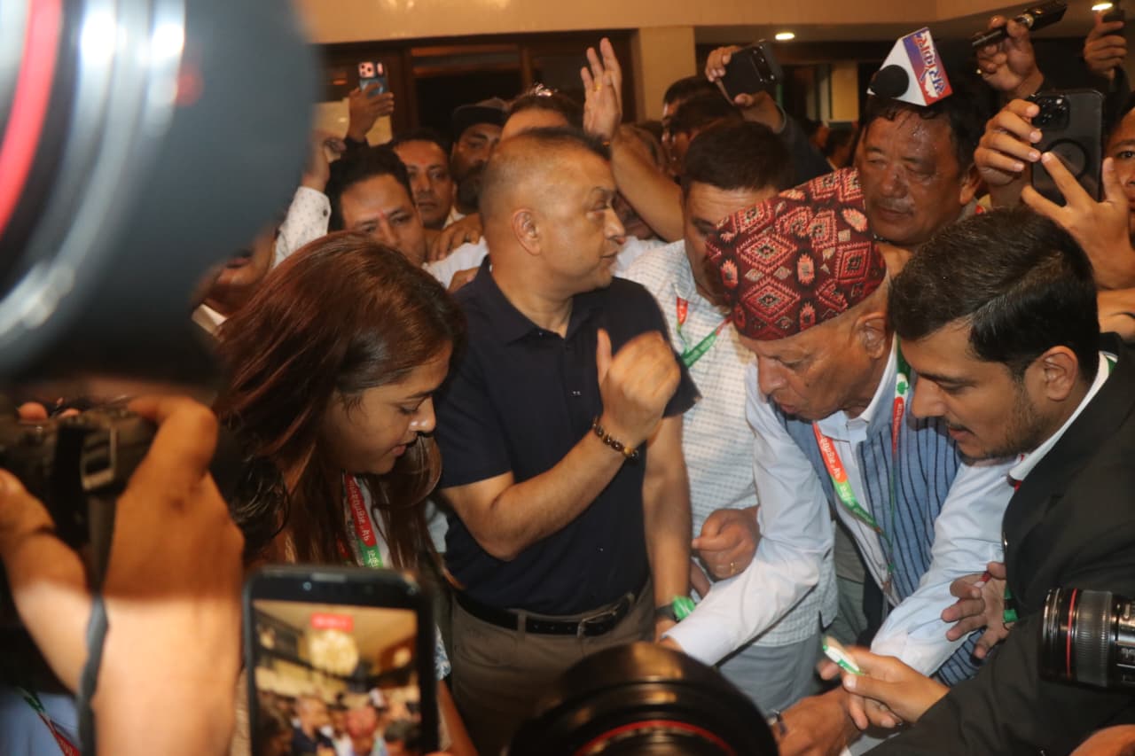 Gagan Thapa registers candidacy for Nepali Congress president