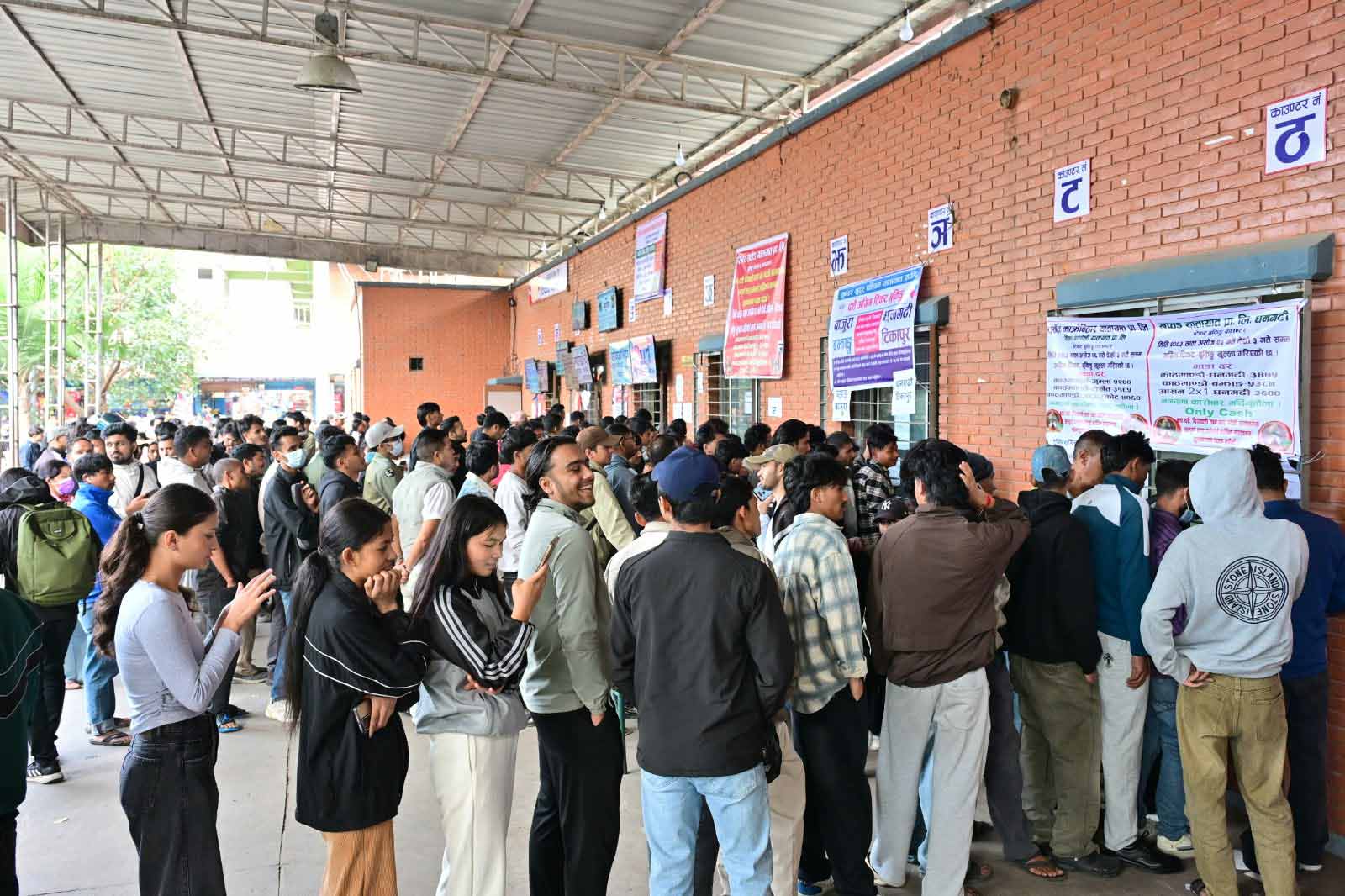 More than 78,000 passengers leave Kathmandu Valley in 24 hours for Dashain